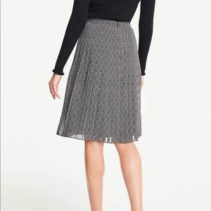 Ann Taylor Skirts - Ann Taylor Pleated Herringbone Skirt Ann Taylor Skirts - Ann Taylor Pleated Herringbone Skirt